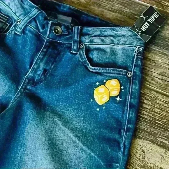 Star Wars Her Universe Flare Bell Bottom Jeans Womens Size 0 New Rainbow Falcon - Picture 3 of 6